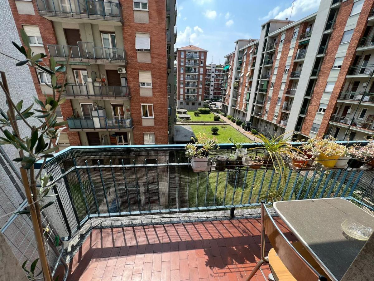 Appartamento 3 Camere Milano Centro Exterior photo
